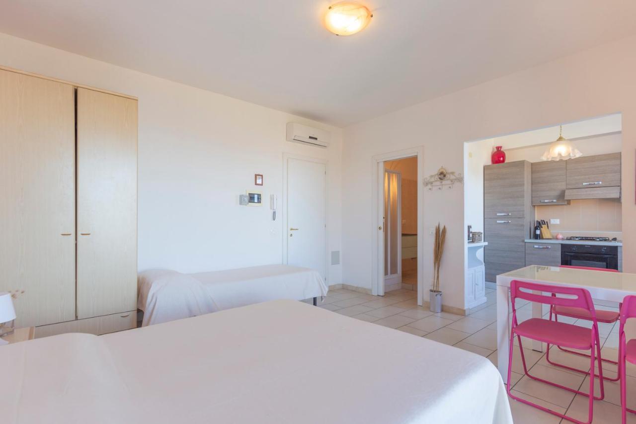 דירות קאפוליברי Residenza Bellavista - Helloelba מראה חיצוני תמונה