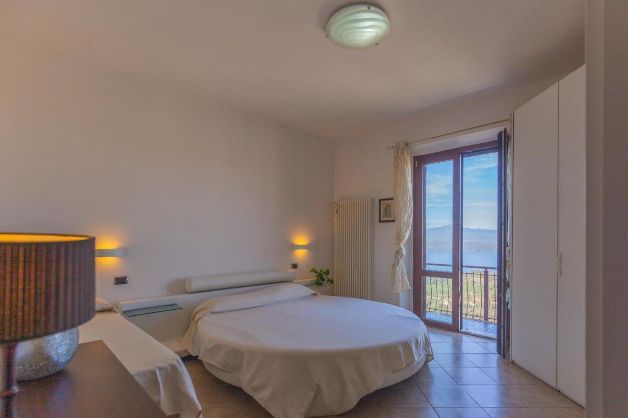 דירות קאפוליברי Residenza Bellavista - Helloelba מראה חיצוני תמונה